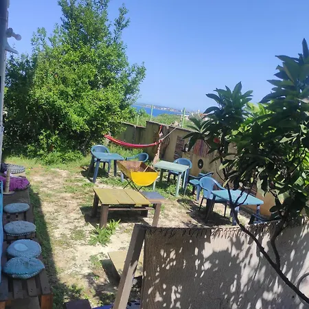 Hostel Pinwheel Vlora&rooftop Bar Vlorë