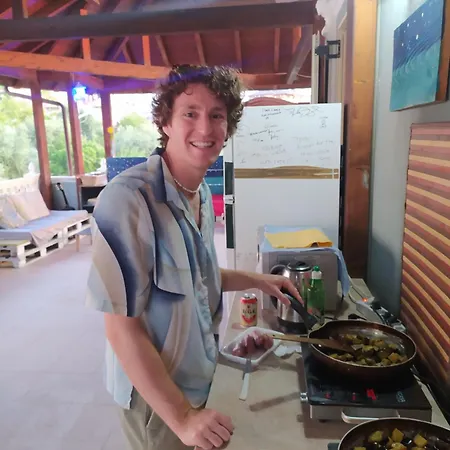 Pinwheel & Rooftop Bar فلورا