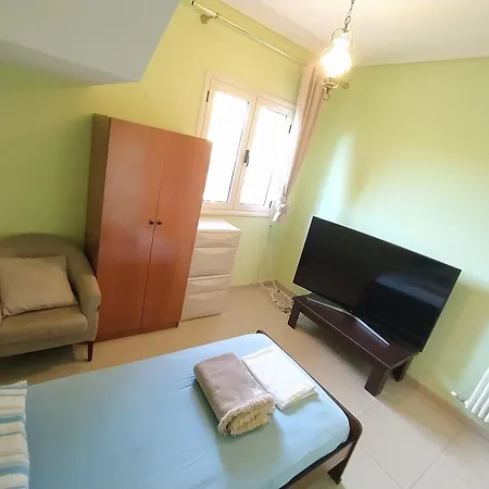 Hostel Pinwheel & Rooftop Bar Vlorë